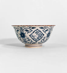 Antique Arabesque Window Bellflower Bowl